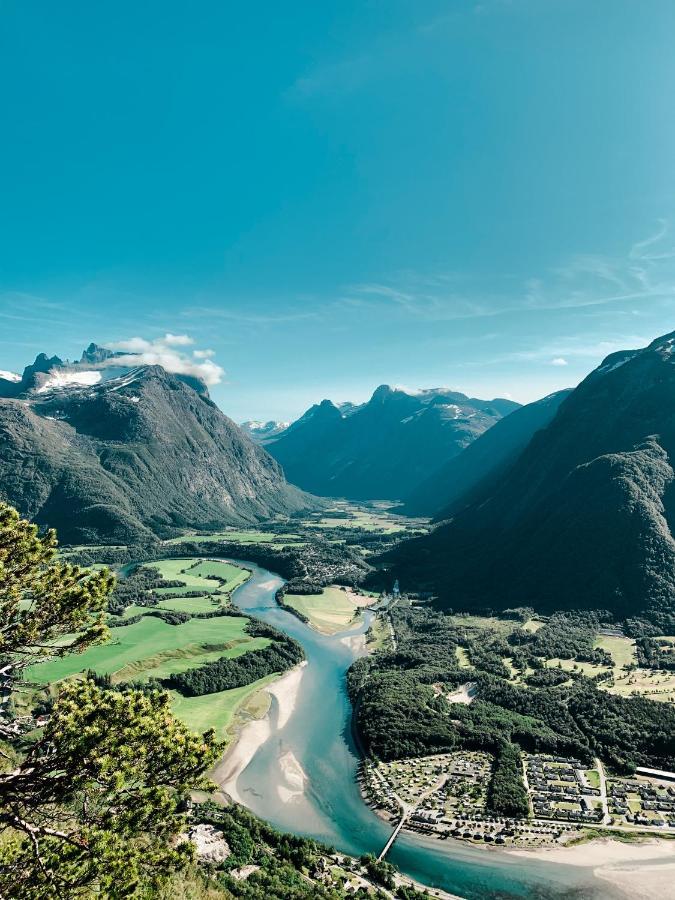 Andalsnes Hytteutleie Eksteriør billede